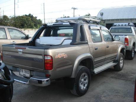 toyota D4D 2002-2004 Hilux Tiger from Thailand's, Singapore's, England United Kingdom's and Dubai's largest Toyota Hilux Tiger dealer and exporter - Jim Autos Thailand